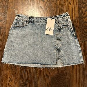 Zara NWT denim mini skirt size SM